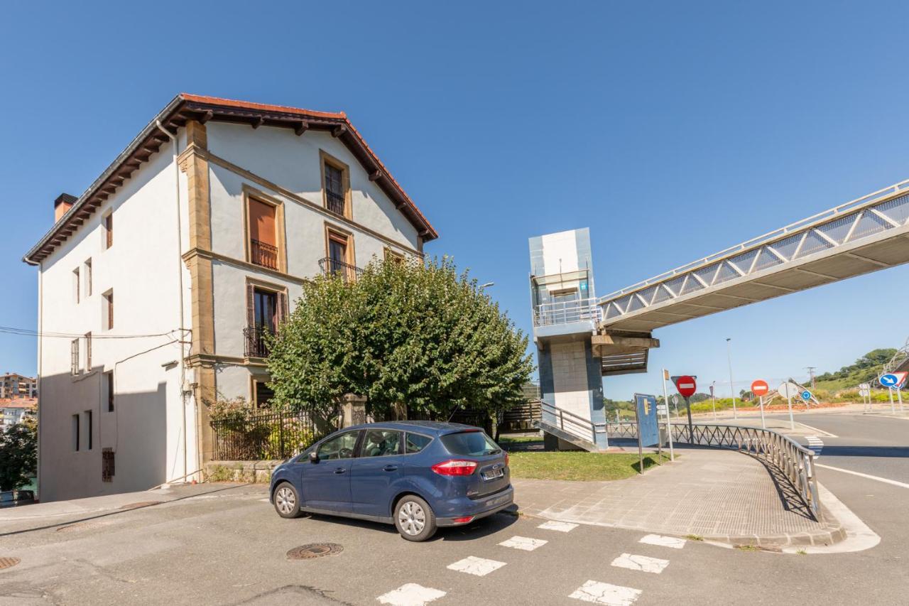 Eki Etxea En Orio Al Lado De San Sebastian Parking Exterior foto